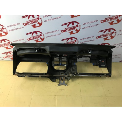 Панель салона передня (торпедо) Opel Combo 2001-2011 09114355